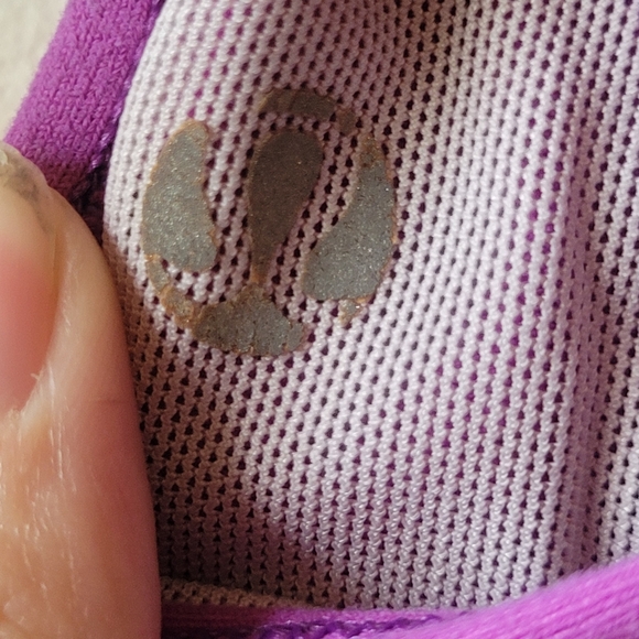 Lululemon power Y tank - Picture 5 of 5